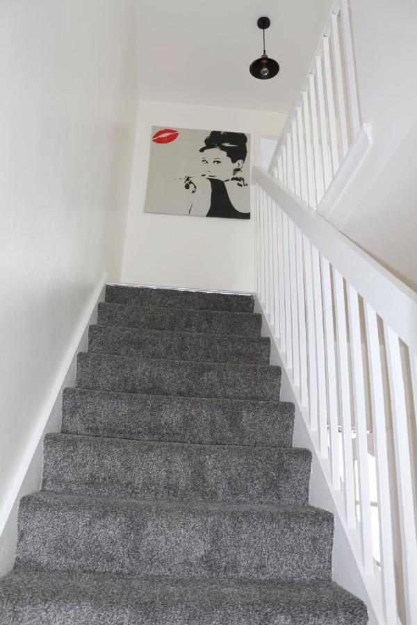 Glasgow Apartment Cozy And Ultramodern المظهر الخارجي الصورة